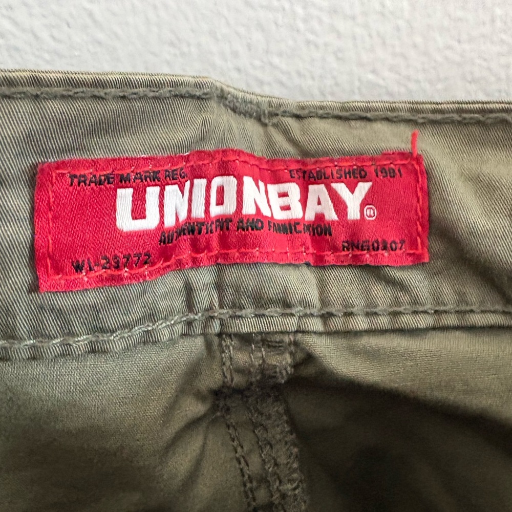 UnionBay Green Cargo Shorts 40 - Picture 3 of 5